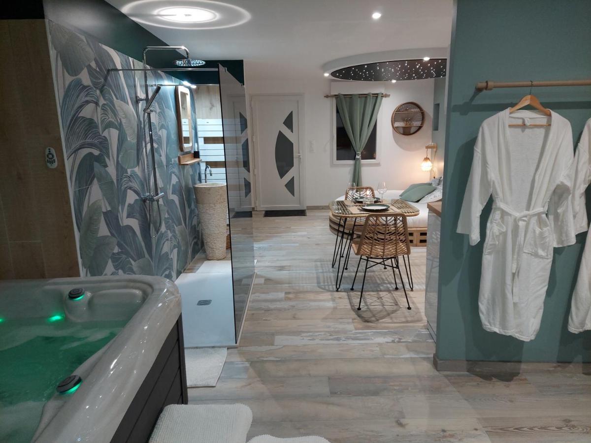 Au Spa D'Eau Pale Ferques エクステリア 写真